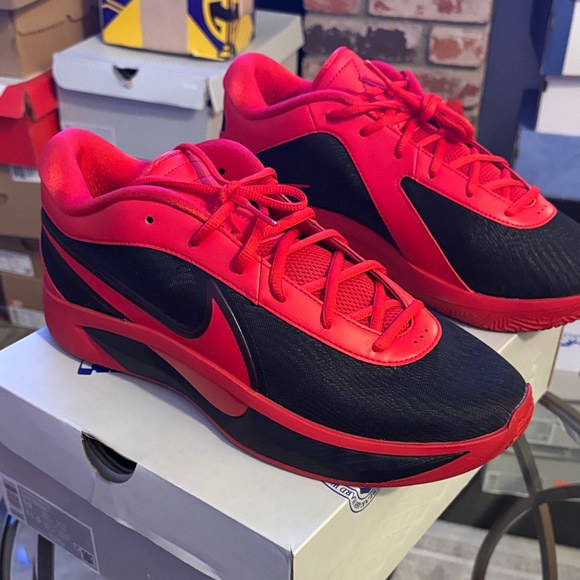 Nike Giannis Freak 6 BRED Basketball Shoes FJ7792-003 main image 8